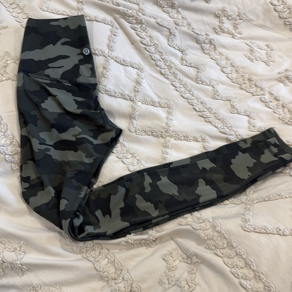 Lululemon align leggings - Picture 2 of 2